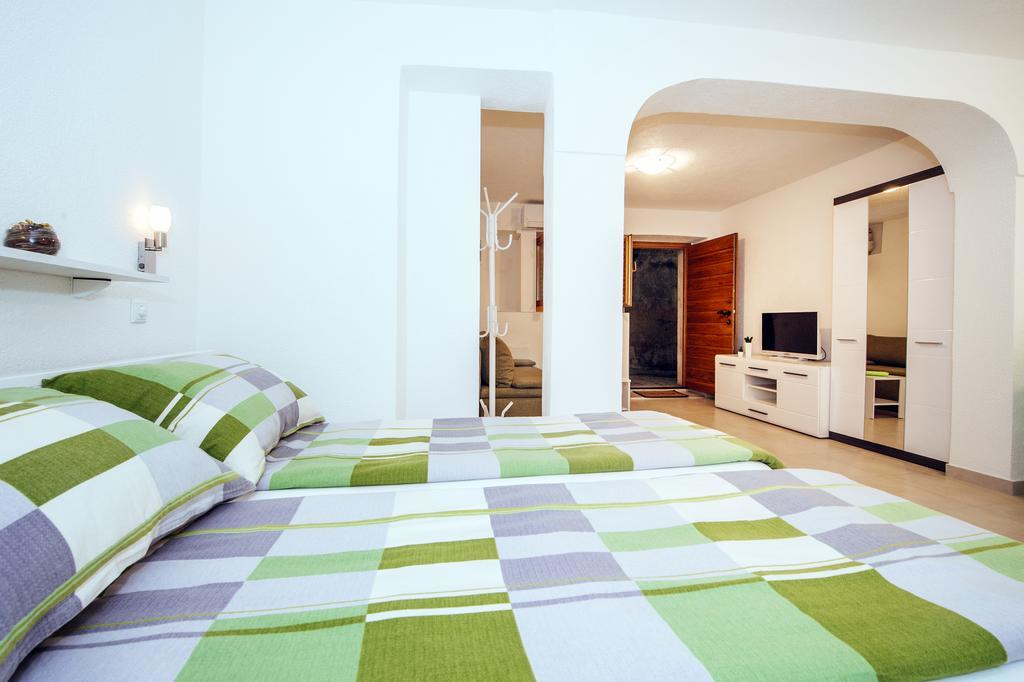 Apartmani Ema Zadar Ngoại thất bức ảnh